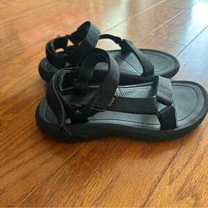 Teva hurricane XLT2 sandal